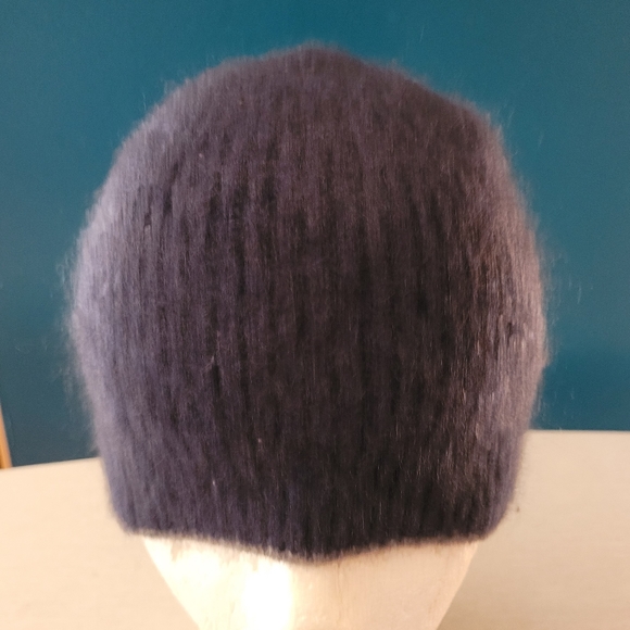 Saks Fifth Avenue 100% Cashmere Blue Beanie Soft Hat - Picture 10 of 10
